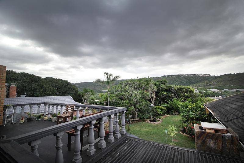 6 Bedroom Property for Sale in Hersham Western Cape